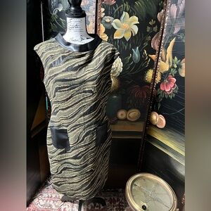 Hilton Hollis Exotic Dress (D3)